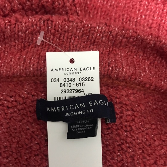 American Eagle Womens Sweater Jegging Fit 1/4 Button Red Small NWT. - Picture 4 of 4